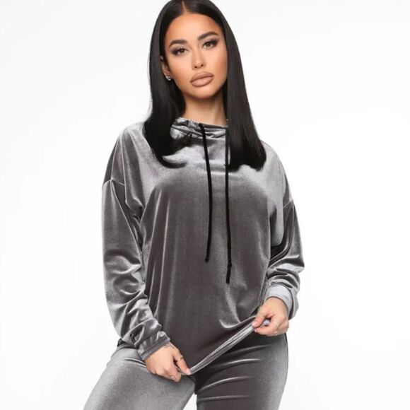 LIKE NEW VS PINK Varsity Dk Gray Velour Cowlneck Pullover - Picture 1 of 8